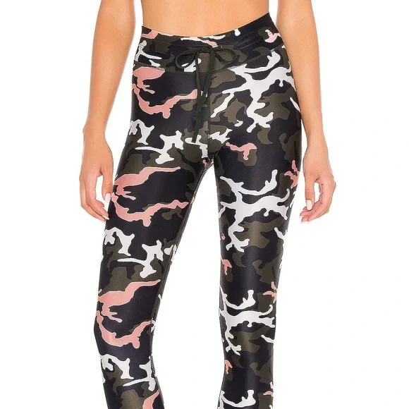 The upside camo hot sale leggings